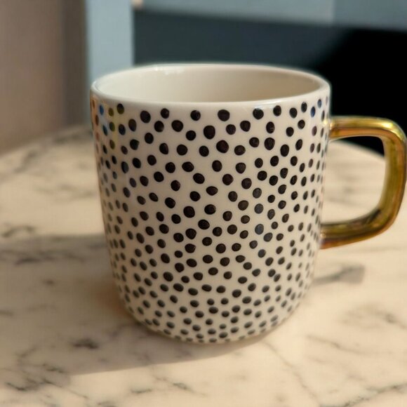 Thyme & Table cream white mug black dots metallic gold handle 4 inch - Picture 1 of 7